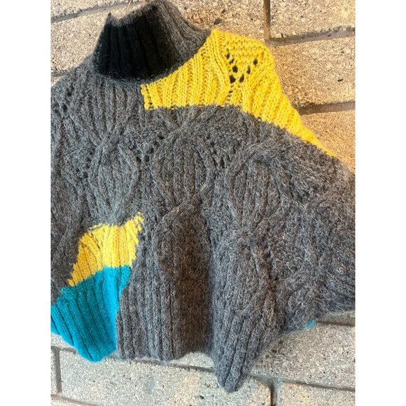 Zara Womens Multicolor Chunky Knit Poncho Sweater W/ Cable Pattern & Turtleneck - Picture 3 of 7